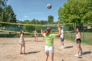 Le Domaine Des Bans : 232 Camping Vosges Ciela Village Les Bans Volley